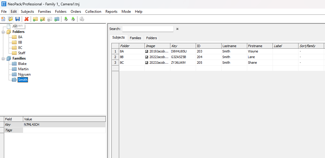 NeoPack software interface displaying family folders and associated data entries.