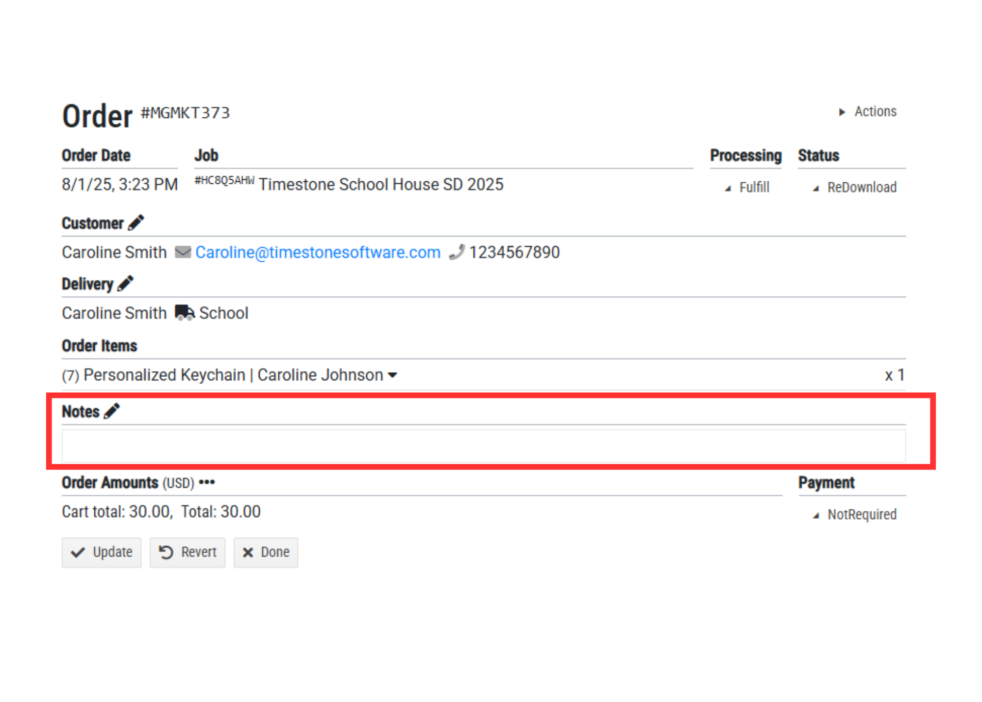 Order details including customer information, items, and notes section for customization.