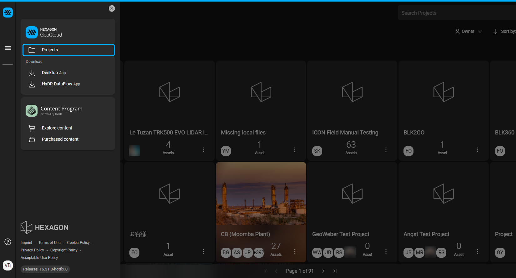 Hexagon GeoCloud menu with Projects highlighted