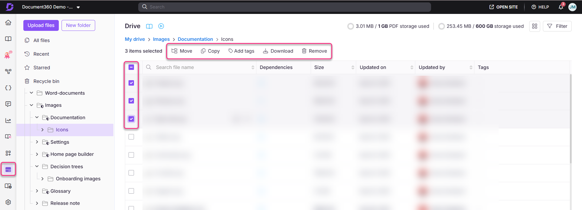File management interface showing selected items with options to move, copy, and download.